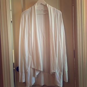 Athleta Pranayama Wrap SZ LG